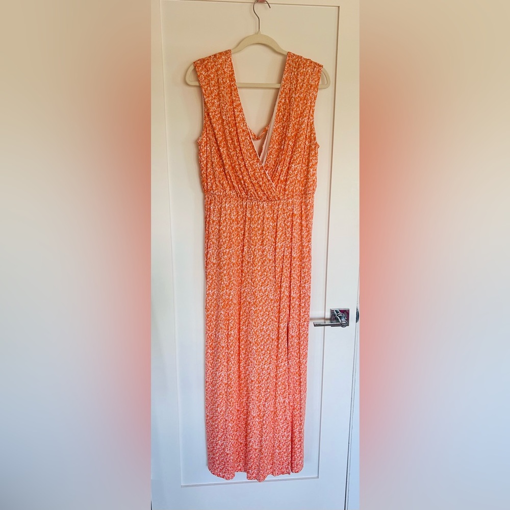 H&M maxi dress. Sleeveless orange  and white print. Size large